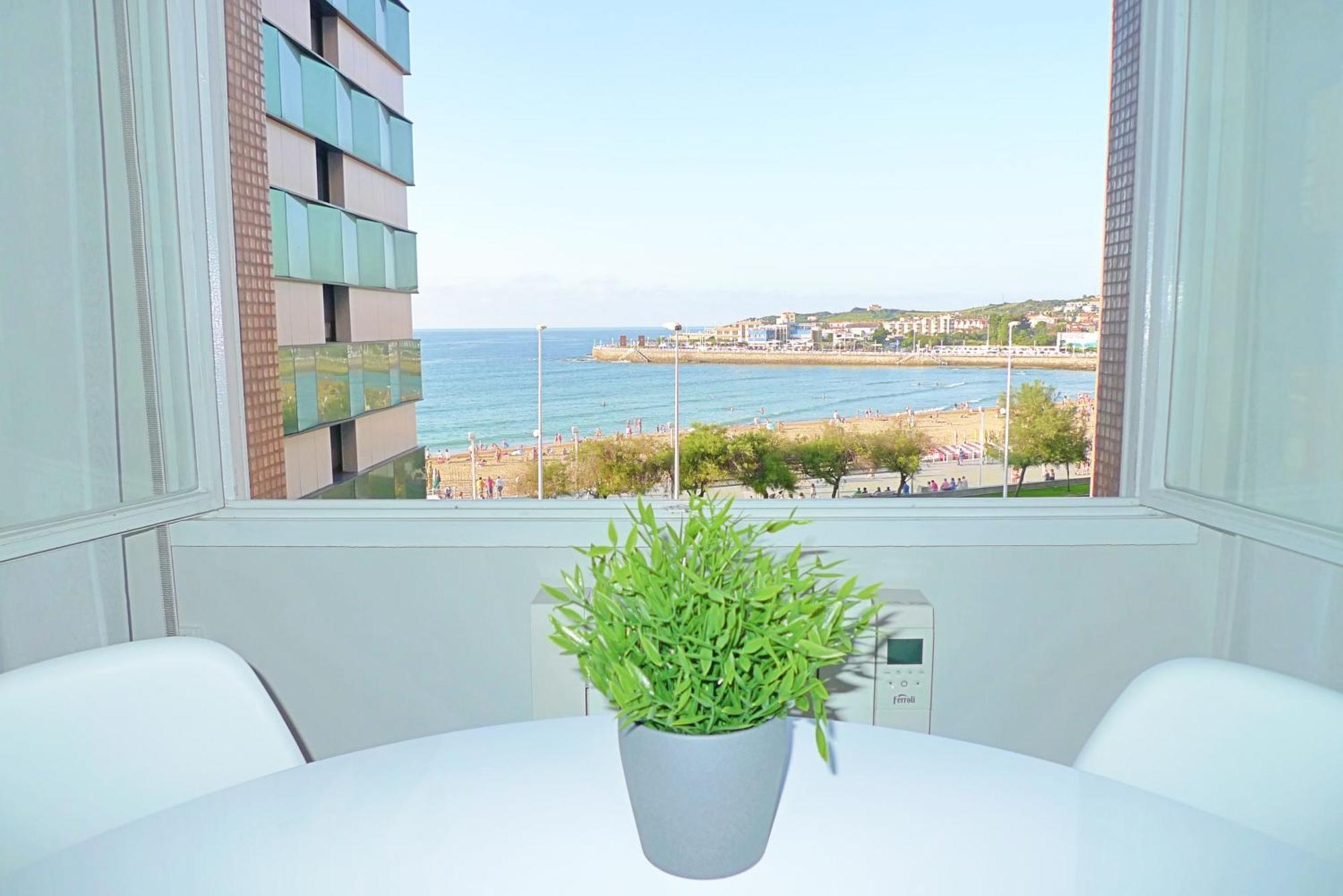 Apartamento San Lorenzo Playa. Vistas Al Mar. Gijón Exterior foto